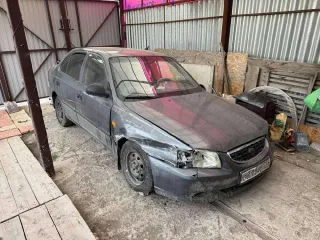 Hyundai Accent 2004, VIN: X7MCF41GP4M013070, год выпуска 2004, цвет серый. Автомобиль находится в залоге у КПК Кубик, в аварийном состоянии (сильно поврежден после серьезного ДТП, технические части не рабочие, повреждения затрагивают ключевые узлы и агрегаты, а также силовую структуру кузова…