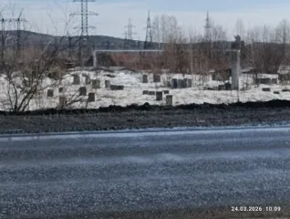 Объект незавершенного строительства площадью застройки 1486,3 кв.м, проектируемое назначение - не задано, степень готовности 18%, кадастровый номер 66:17:0809001:111, с земельным участком площадью 5800 кв.м, категория земель - земли населенных пунктов, разрешенное использование - проектирование и…