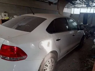 Volkswagen Polo 2014 года, 85 л.с., АКПП. Идентификационный номер (VIN): XW8ZZZ61ZFG010483. Государственный номер: У407МХ761.