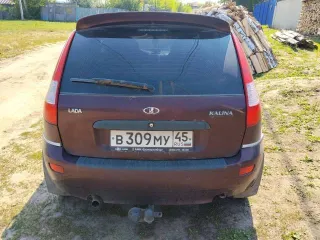 Lada Kalina 2012 года, 81 лс, 219300 км, модель 111930 Лада Калина, VIN XTA111930C0201970, г/н В309МУ45. Принадлежит должнику на праве общей совместной собственности с супругой.