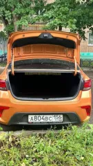 Седан Kia Rio 2020 года, оранжевый, VIN Z94C241BBLR179349, госномер А804ВС156, мощность двигателя 122 л.с.