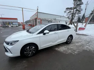 BAIC U5 Plus 2024, идентификационный номер vIN: XWDCLSAM5R0009779, год изготовления: 2024, находится в залоге у АО «Тбанк». На имущество наложены ограничения в виде запрета на регистрационные действия. Ознакомление с имуществом осуществляется по месту нахождения: Калужская область, г.малоярославец…