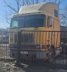 International 9800 1997 Грузовой тягач седельный, Марка International 9800 Год выпуска: 1997 VIN 1HSRUAHR2VH347348