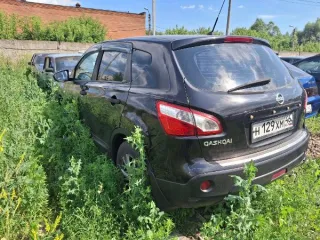 Nissan QASHQAI, 2011 Легковой автомобиль "Nissan QASHQAI 2.0", 2011 г. в. Информация о лоте, а также сведения об имеющихся ограничениях/обременениях указаны в приложении "Информационное извещение". Имущество продается в том виде, в каком оно есть, и в случае продажи возврату/обмену не подлежит. За…
