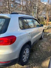 Volkswagen Tiguan, 2013 года выпуска, идентификационный номер XW8ZZZ5NZDG121378, гос.номер М692ВН774. Volkswagen Tiguan, 2013