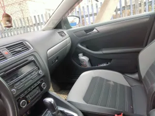 Volkswagen Jetta 2011 года выпуска, VIN — WVWZZZ16ZCM025617, цвет черный. Просмотр осуществляется по предварительной договоренности по телефону +79201200856 или электронной почте tikhomirova.arbitr@yandex.ru в рабочие дни. Имущество находится в залоге на основании договора залога №…