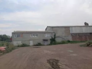 земельный участок площадью 8638+/  7.27, земли населенных пунктов, под зданием холодильника маслоцеха лит. г,г,г1, зданием компрессорной, кадастровый № 61:59:0020333:33, ростовская обл., г. шахты, пер. сквозной, 86б  земельный участок площадью 25782+/ 51.6, земли населенных пунктов, земельные…