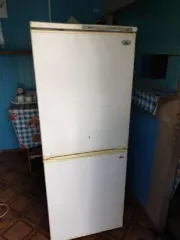 Имущество на месторождении Иверское: емкость 10м3, весы Mekhelectron-M, временное некапитальное сооружение склад №2 при пищеблоке, компрессор Komatsu, морозильный ларь SNEZH, подстанция трансформаторная (мощность 1000 kVa), холодильник Atlant MKhM-161, баня деревянная с емкостью 10м3…