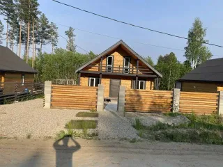 Дом 141,2 кв.м. и земельный участок 663 кв.м. в Иркутской обл. Дом, площадью: 141,2 кв.м., с кадастровым номером: 38:36:000016:3227, расположенный на земельном участке, площадью: 663 кв.м., с кадастровым номером: 38:36:000016:3081. Адрес: Российская Федерация, Иркутская область, м.р-н. Иркутский…