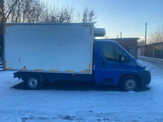 Грузовой рефрижератор AF 373521 (ПТС 32 РА 876085, VIN X9H373521B0000090, категория B/M1, 2011, мощность 120/88 л.с./кВт, объем 2198 куб. см, дизель, экокласс 4, госномер M015 ТН 790, масса без нагрузки 2510, макс. масса 3500 кг).