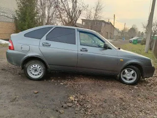 Lada Priora, 2008 года, 97,9 лс, 250000 км. Автомобиль марки LADA 21723 2008 года выпуска, регистрационный знак Н378ТМ42, VIN XTA21723080008456. Гнилые пороги, подгнивает днище, скол на бампере, а также наличие различных царапин по всему кузову. "Вылетает" вторая передача. Возможно наличие иных…