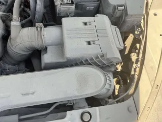 Kia K5, 2021 года выпуска, VIN: XWEG3414BN0012711. Имущество находится в залоге у ПАО СКБ Приморья «Примсоцбанк». Транспортное средство продавалось на торгах приставам год назад, пробег был 320000, за 850000 авто не было выкуплено ввиду отсутствия заявок. На данный момент авто не ездило 2 года…
