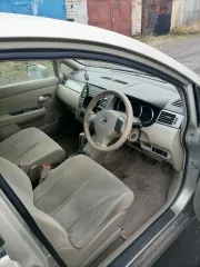 Nissan Tiida Latio 2005 года выпуска, номер кузова SC11040270.