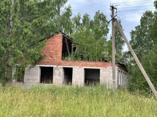 Жилой дом, площадь 194 кв.м., назначение: Жилое, адрес  местонахождение : Россия, обл Смоленская, р н Сафоновский, д Дроздово, Центральная, дом 16, кадастровый  условный  номер: 67:17:0980101:361 Здание, площадь 58 кв.м., назначение: нежилое, адрес  местонахождение : Россия, обл Смоленская, р н…