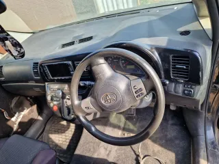 Toyota Wish 2003 года, номер кузова ZNE100107313.