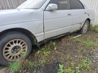Toyota Crown 1993 Легковой автомобиль TOYOTA CROWN, 1993 г.в., г/н Х153НО27, шасси JZS143-0017106, двигатель 2JZ-0075444 Автомобиль в неисправном состоянии