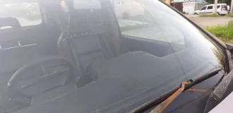 Nissan X-Trail 2001 года, цвет серый. VIN отсутствует, ПТС 25 ТО 471237, госномер У274УВ59. Модель двигателя QR20 112576A, номер кузова NT30-040998. Производство Япония.