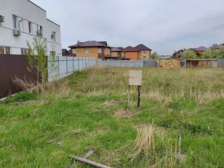 Земельный участок 1001 кв.м., Тюмень, ул. Губернская, участок 68 с кадастровым номером 72:17:1313003:542, площадью 1001 +/- 11 кв.м., категория земель: земли населенных пунктов, виды разрешенного использования: Магазины. Общественное питание, адрес: РФ, Тюменская область, город Тюмень, улица…