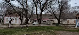 Здание кад. № 26:09:020901:6, пл. 1317.30 кв. м. и здание кад. № 26:09:020901:8, пл. 1488.60 кв. м. по адресу СК, Туркменский район, с. Камбулат, МТФ №2.