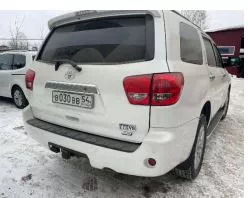 Лот №2. Легковой TOYOTA SEQUOIA PLATINUM, 2013 г.в., VIN 5TDDW5G13DS085463, шасси  рама  № 320279899, цвет белый.