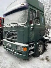 MAN 19 414FLN 2001 Грузовой автомобиль, марка: МАН, модель: 19 414FLN, год изготовления: 2001, цвет: зеленый, VIN: WMAT32ZZZ1M320758, ПТС: 39ТН №084773, тип двигателя: дизельный, мощность двигателя, л. с. (кВт): 301.4/410, рабочий объем двигателя, куб. см: 11967, разрешенная максимальная масса…