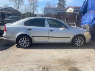 Skoda Octavia, 2009 года, 122 л.с. Транспортное средство: легковой седан Skoda Octavia 1.4 TSI, идентификационный номер VIN-номер TMBDJ21Z0AC003956, 2009 г.в., цвет серебристый, мощность двигателя, л.с.: 122, рабочий объем двигателя, куб.см: 1390, тип двигателя: бензиновый.