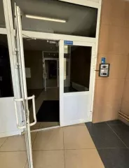Жилое помещение площадью 122 кв.м., кадастровый номер 54:35:101695:1119, расположенное по адресу: г. Новосибирск, ул. Державина, д. 77/2, кв. 107, 108. Имущество находится в залоге у ПАО Банк "ФК Открытие" (правопреемник - АО «БМ-Банк») и АО "Корпорация "МСП".