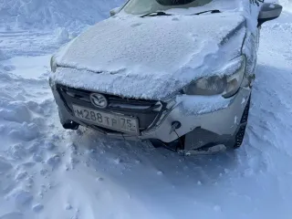 Mazda Demio 2015 года выпуска. Номер кузова DJ3FS-123921.