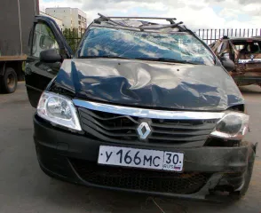 Renault SR, 2011, VIN: X7LLSRB1HBH375481, г/н: У166МС30.