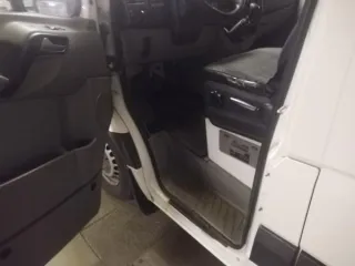 Mercedes-Benz Sprinter 210 CDI 2012 года. VIN: WDB9066111S755352. Пробег: 676105 км. Тип кузова: грузовой фургон. ПТС оригинал. Назначение: pryamie.