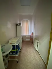 Нежилое помещение 75,9 м², Череповецкий район, с. Мякса, с отдельным входом общей площадью 75,9 кв.м., этаж: 01, назначение – нежилое, кадастровый номер 35:22:0311002:215, расположенное в нежилом здании (бывший Мяксинский дом сестринского ухода) кадастровый номер 35:22:0311002:171, год постройки…