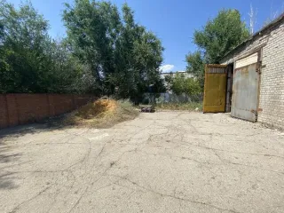 Земельный участок общей площадью 1450 кв.м, кадастровый номер 34:05:010119:94 реестровый номер федерального имущества П11360004374, с расположенным на нем нежилым зданием, кадастровый номер 34:00:000000:9445, общей площадью 330,5 кв.м., реестровый номер федерального имущества П12360000595, по…