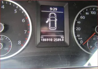 Volkswagen Tiguan 2013, 160 л.с., 186910 км, АКПП. Легковой автомобиль VOLKSWAGEN TIGUAN, 2013 года выпуска, VIN: XW8ZZZ5NZDG122214, КПП: Механическая.