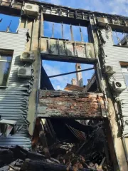 КПП-4 57 кв.м Самара. Здание контрольно-пропускного пункта (КПП-4), расположено по адресу: г.Самара, ул.Калинина, 1 (при въезде на бывшую территорию ОАО СПЗ со стороны Заводского шоссе), площадь по внешнему обмеру 57кв.м. Право собственности на КПП-4 в ЕГРН не зарегистрировано, возникло до 1997г. В…