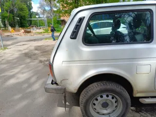 LADA 4x4 2023, модель 212140, белый цвет. VIN: XTA212140R2483053, ЭПТС: 164301070368710, госномер М992ОР763. Изготовитель: Россия. Тип двигателя: бензиновый, номер двигателя -212141260502, мощность 61 кВт. Номер кузова XTA212140R2483053, экологический класс второй, разрешенная максимальная масса…