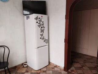 Квартира 52,3 кв.м, 2 комнаты, расположена в Красноярском крае, Туруханский район, село Бор, улица Лесная, дом 59А, квартира 6. Этаж 1 в двухэтажном доме. Кадастровый номер: 24:37:4401001:752.