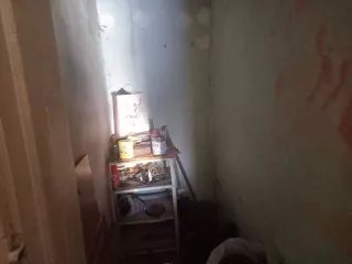 2/4 доли в праве собственности на жилое помещение площадью 61,4 кв.м, кадастровый номер 42:26:0301002:3949, расположенное по адресу: Кемеровская область, г. Ленинск-Кузнецкий, пер. Павленко, д. 36, кв. 1.
