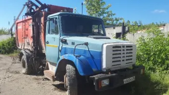 Мусоровоз КО-440-4Д 2013 года выпуска, гос. номер Х603МО96, цвет синий, VIN XVL483203D0000490