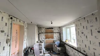 Земельный участок 607 кв.м и жилой дом 77,7 кв.м, Алтайский край, г. Рубцовск, ул. Декабристов, д. 86, назначение: жилой дом, площадь 77,7 кв.м., кадастровый номер 22:70:011111:50, земельный участок, занятый вышеуказанным зданием, вид разрешенного использования: для жилого дома, площадь 607 +/- 14…