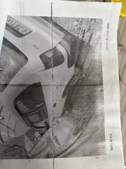 Toyota Corolla 2001 года, государственный номер Е781ХК75, VIN EE1030102197, цвет белый, номер двигателя 2061731. ПТС отсутствует. Автомобиль в нерабочем состоянии. Отсутствует передний бампер, решетка радиатора, два передних колеса, левое крыло, поворотники, левая передняя фара, левое зеркало…