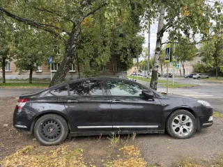 Citroen C5 2014 Легковой автомобиль Citroen C5, 2014 г.в. Легковой автомобиль Citroen C5. Год выпуска: 2014. Идентификационный номер (VIN): VF7RD5FEAEL513534. Номер кузова: VF7RD5FEAEL513534. Цвет кузова: ТЕМНО-СЕРЫЙ. Регистрационный номер: Н911ВА 702. Имущество находится в залоге у ООО МКК «Мастер…