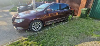 Skoda Superb 2011 года. VIN: TMBAB43T9C9011414.