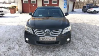 Toyota Camry 2011, автомобиль марки toyota модель camry, 2011 г.в., vin-номер jtnbe40k303208564. Ознакомление по адресу: Кемеровская обл., г. Новокузнецк, ул. Братьев Сизых, д. 10.