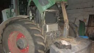 Трактор тип 3, код 62, серия РТ №7999, марка Беларус-1025, 2008 г.в., зав. №10304741; Пожарная машина 5662АВ АЦ 6.0.-100 (4320) VIN X895662AB60AJ2027 ГРЗ Х622ОН62, 2006 г.в.; Погрузчик ПКУ 0,8 с захватом; Вилы на Manitou; Токарный станок; Таль электрическая; Сверлильный станок; Шнек погрузочный…