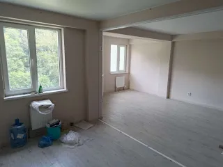 Квартира, состоящая из 3 (Трёх) комнат общей площадью 85,1 кв.м., расположенная на 8 этаже 9-этажного дома, по адресу: Краснодарский край, городской округ город-курорт Сочи, Хостинский внутригородской район города Сочи, с. Раздольное, ул. Тепличная, д. 71, к. 4, кв. 32, кадастровый номер…