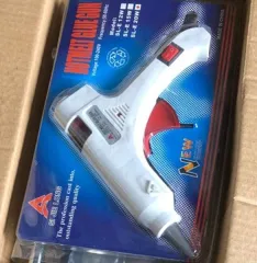 Тряпки для швабры, диффузор бампера пластиковый (накладка) в комплекте с крепежными элементами, щетки для уборки дома и черенки к ним, столик с металлическими раскладываемыми ножками, изделия для игры: шахматы настольные, набор для ванной комнаты, пистолет продувочный, ершики для унитаза…