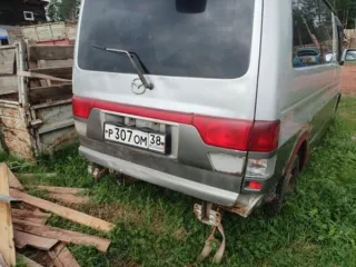 Автотранспортное средство Mazda Bongo friendee, 2000 года выпуска,  номер кузова (прицепа) SGLW401194. Согласно акта описи и ареста у автотранспортного средства ржавчина по кузову 
Марка: Mazda  
VIN номер: отсутствует 
Вид транспорта: легковой 
Год выпуска: 2000 
Модель: Bongo friendee 
