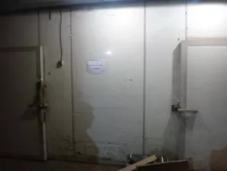 Нежилое помещение площадью 353,9 кв.м, кад. № 36:34:0307023:1471, расположенное по адресу: Воронежская обл., г. Воронеж, ул. Ростовская, д.26, пом.1, находящееся в залоге ПАО Сбербанк.