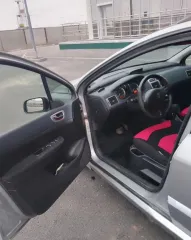 Peugeot 307 2005 года выпуска, VIN VF33ENFUE83863994.