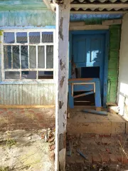 Жилое здание 30,7кв.м и земельный участок 1383кв.м, Ростовская область, Зимовниковский р-н Жилое здание, площадь: 30,7кв.м., кадастровый номер: 61:13:0060104:124 и земельный участок, площадь: 1 383кв.м., категория земель: Земли населенных пунктов, разрешенное использование: Земли…
